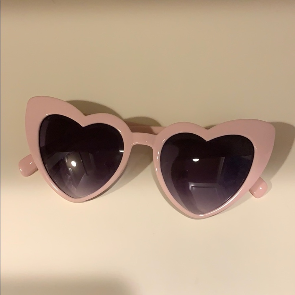 Heart Lens Pastel Pink Sunglasses